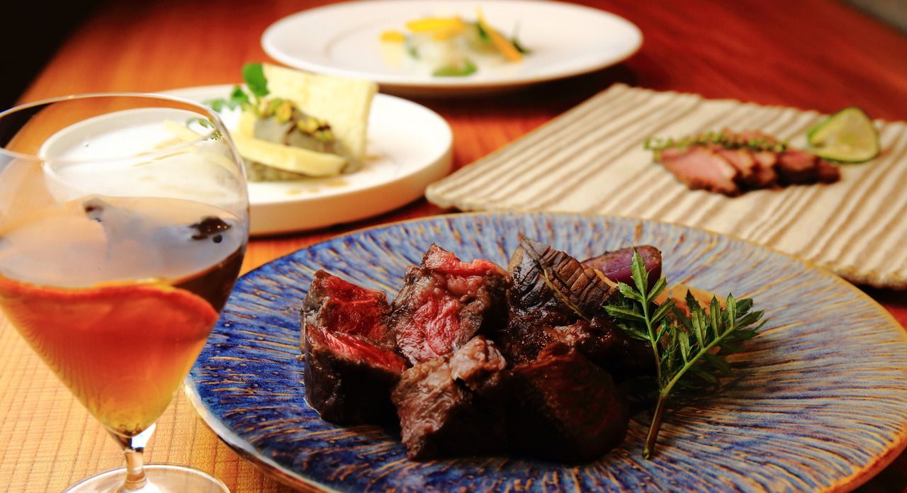 "Setsugetsu Fuka" viene fornito con 6-7 cocktail di abbinamento