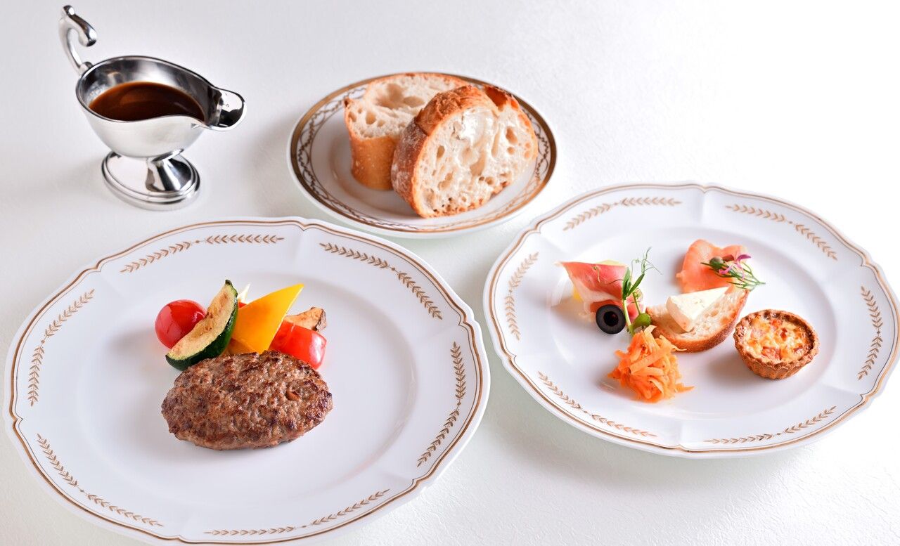 【2025.4月～】平日限定ハンバーグセット