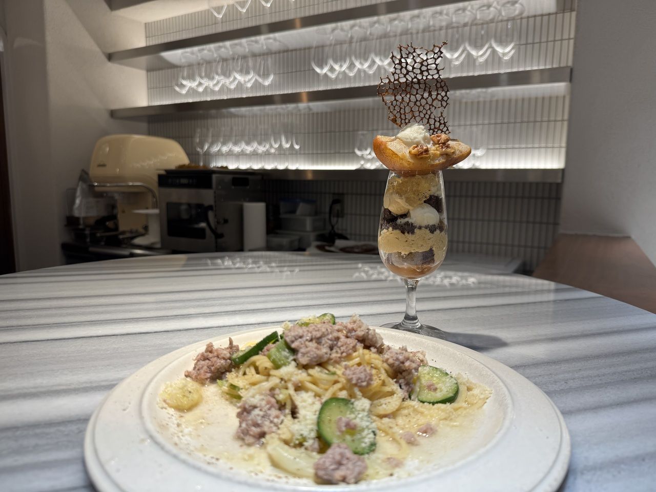 ຊຸດ Parfait ແລະເຄິ່ງ pasta