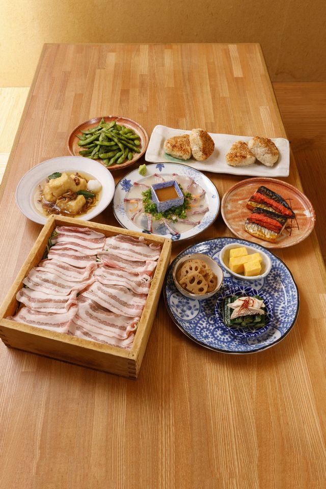 接待・ビジネスシーンに◆名物選べるせいろ蒸し×厚切り牛タン焼きなど全10品【2.5h飲み放題付き】6,000円(税込)