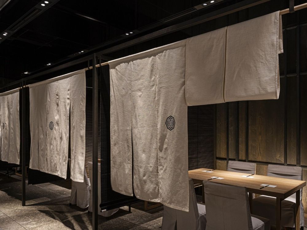 [Guaranteed semi-private room & lunch with toast] Course featuring appetizers made with Satoyama ingredients and a choice of main dish based on a monthly theme (Saturdays, Sundays, and holidays)