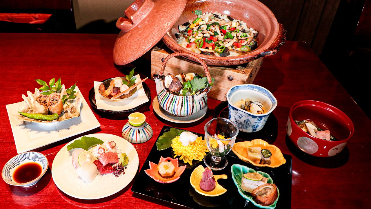 [Fugu and Crab Feast Kaiseki] "Fugu and Crab Battle"