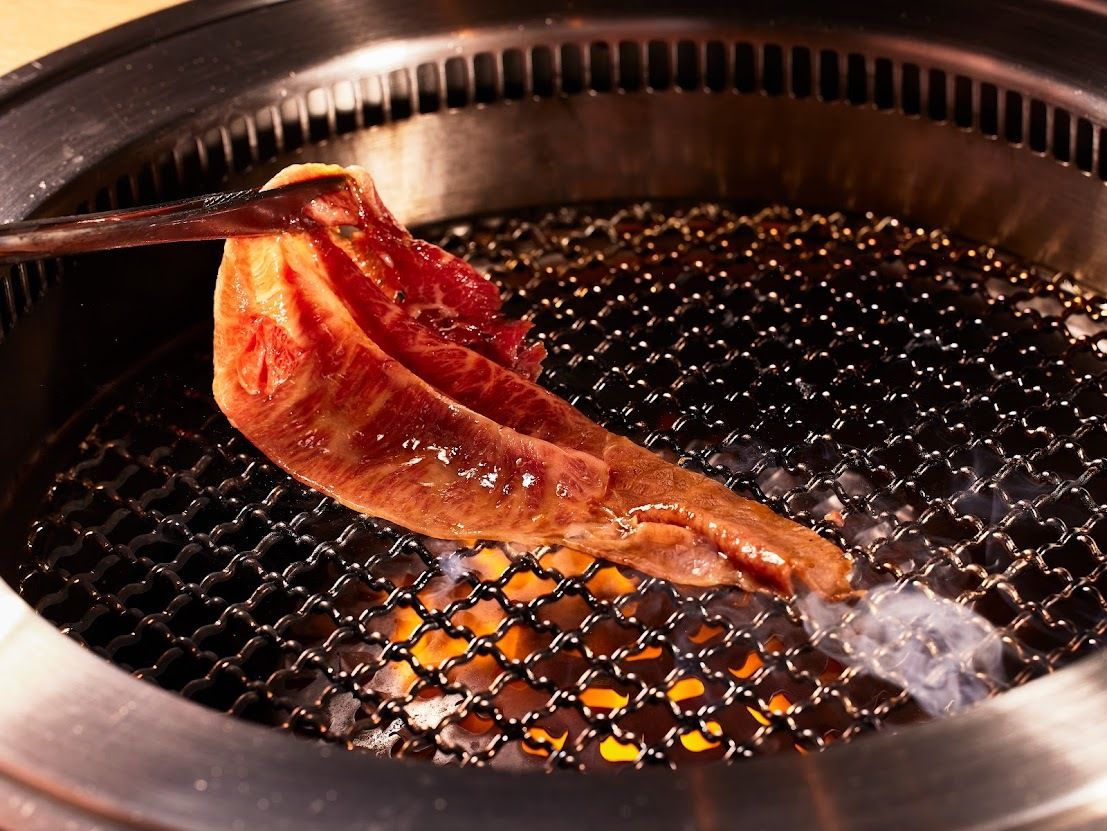 【やきにく九 忘年会プレミアムコース 2025】飲み放題付き