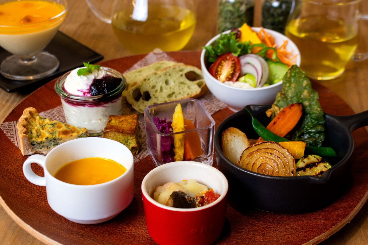 도호쿠 목장의 야생화와 야채 오케스트라