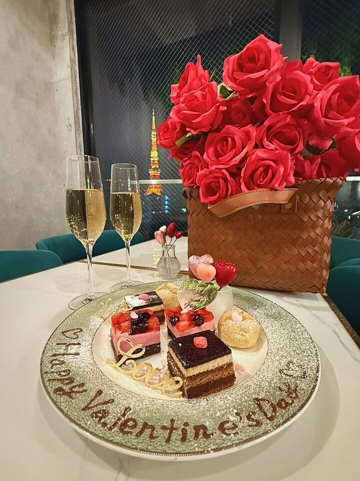 【2月限定◆バレンタイン・アニバーサリーコース】東京タワー夜景×2時間スタンダード飲み放題付き・記念日やデートに、素敵なディナー（事前予約）