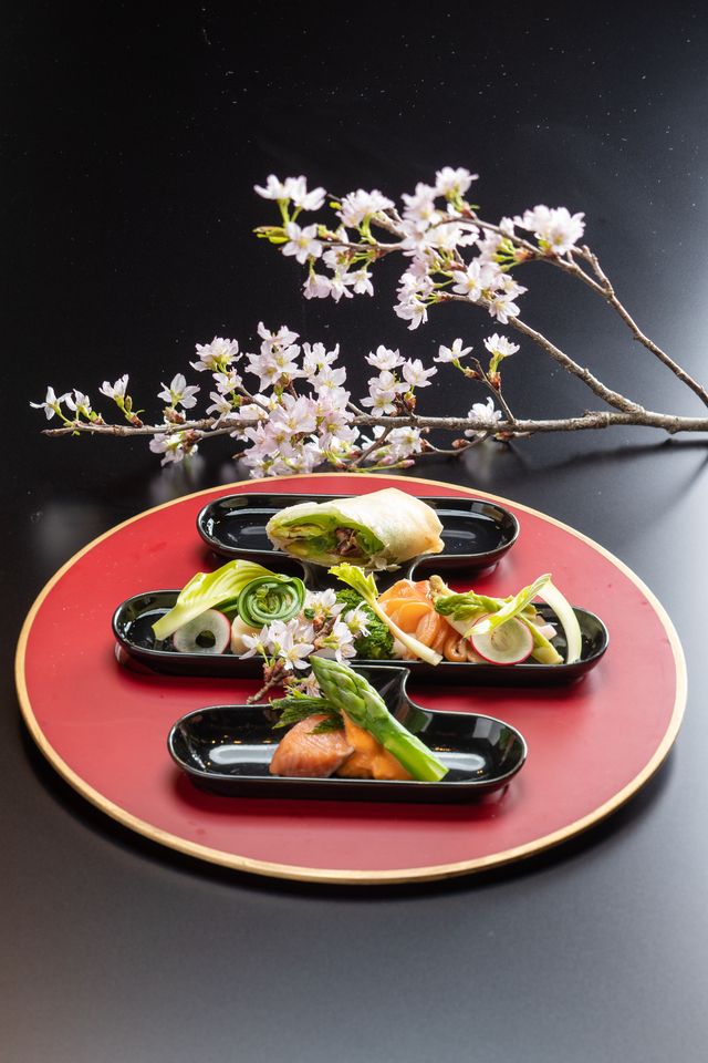 Private room guaranteed / Lunch [Seasonal Teppan Kaiseki / Light] (7 dishes)