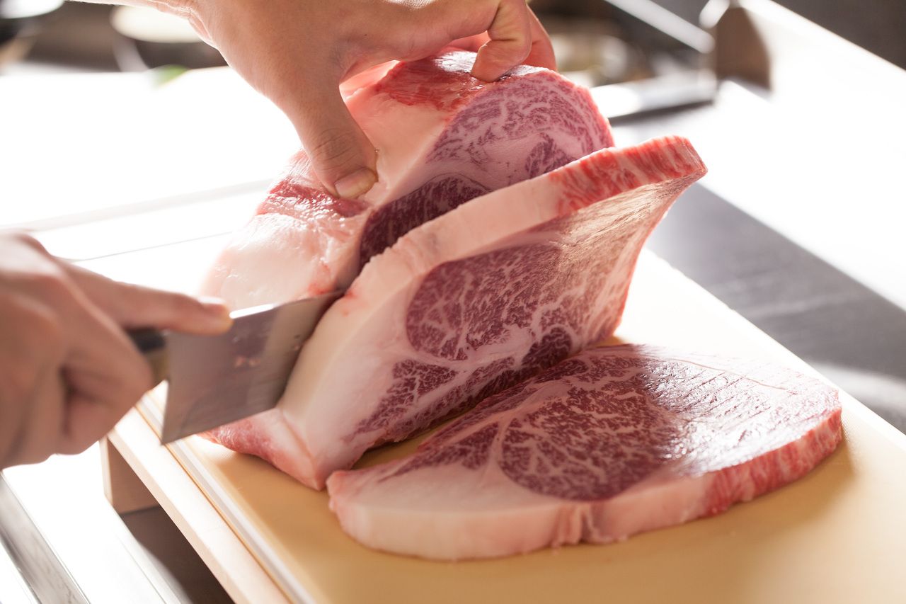 [Specially Selected Japanese Black Beef Hamburger Lunch] (5 dishes total/3,600 yen)