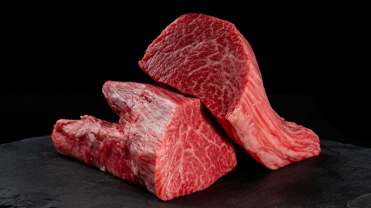 Premium Japanese Black Beef Fillet Set 300g
