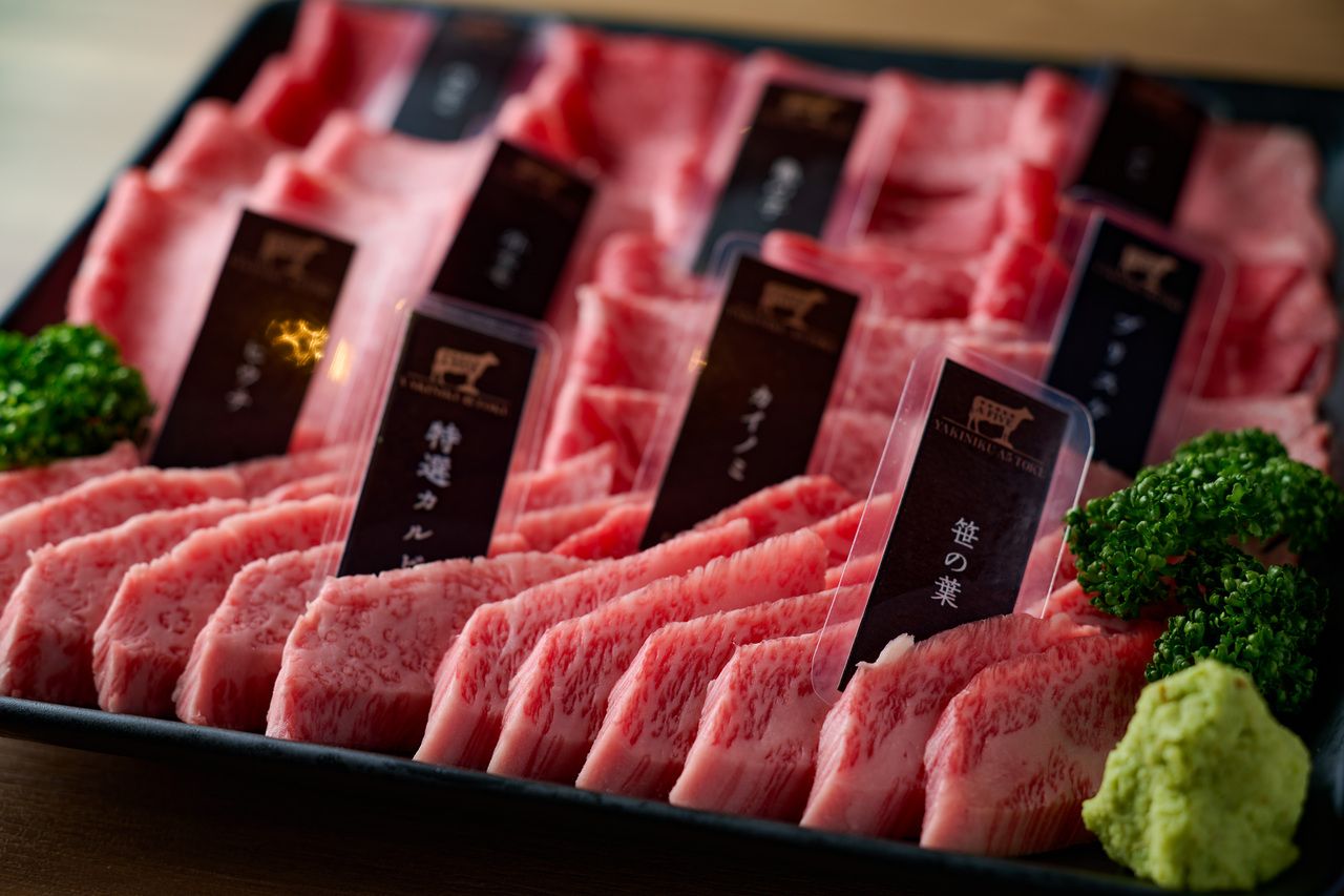 90 minutes: Standard [with all-you-can-drink]: 8,580 yen (tax included)