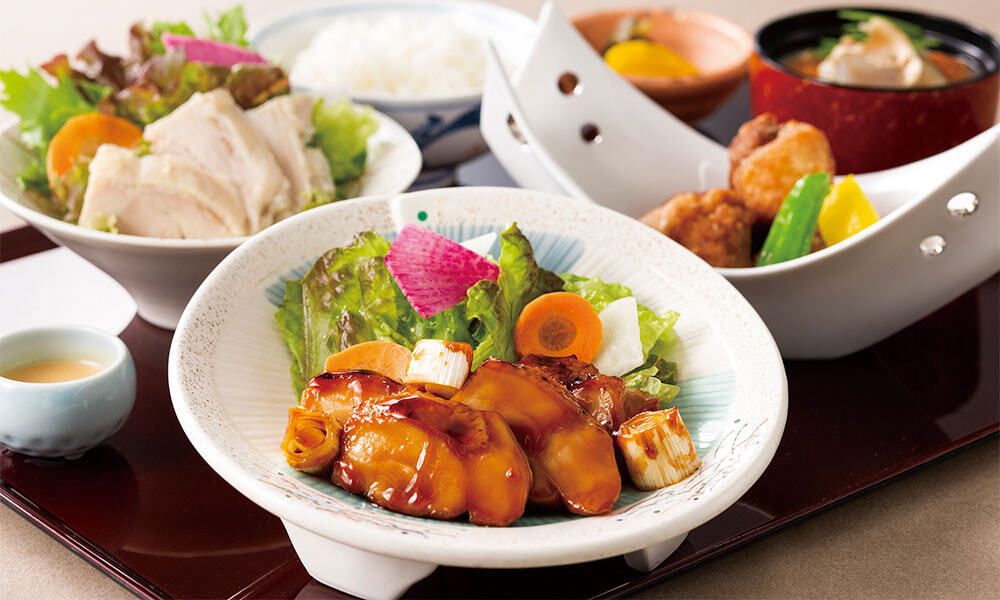 【Lunch Menu】 Chicken lunch set