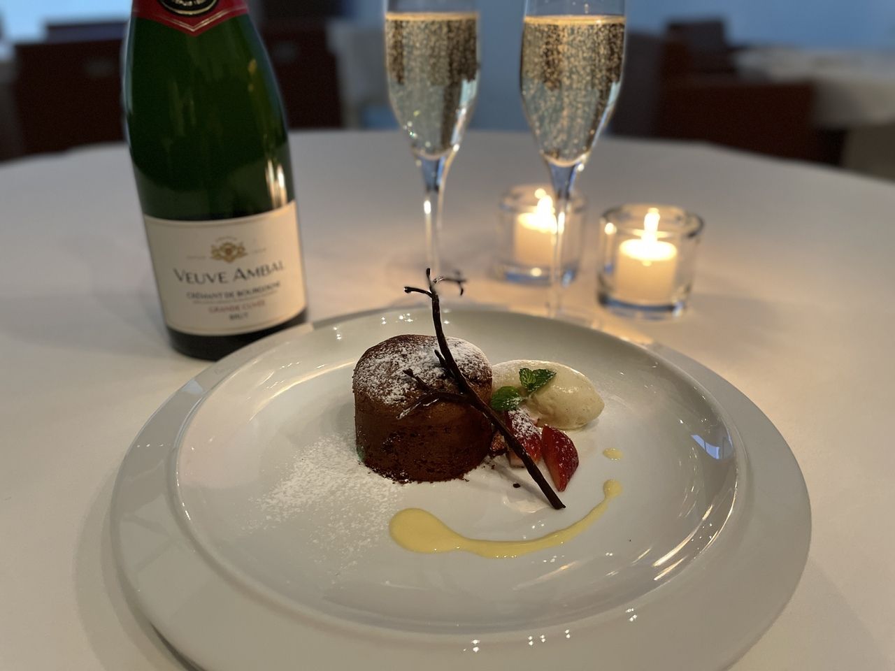 Valentine's Day & White Day (2/1-3/15 only) (aperitif + limited-time dessert)