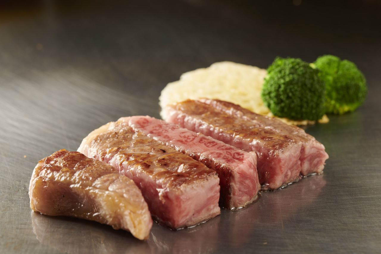 【飲み放題・広島和牛サーロインステーキ付き】おまかせコース