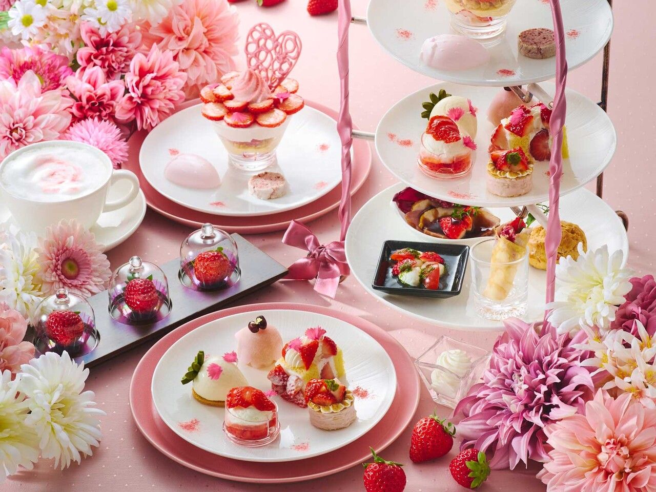 苺アフタヌーンティーセット SPRINGバージョン