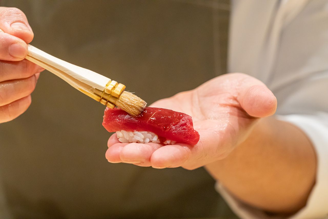 Seasonal Chef's Choice Nigiri Sushi: 13,200 yen (tax included)