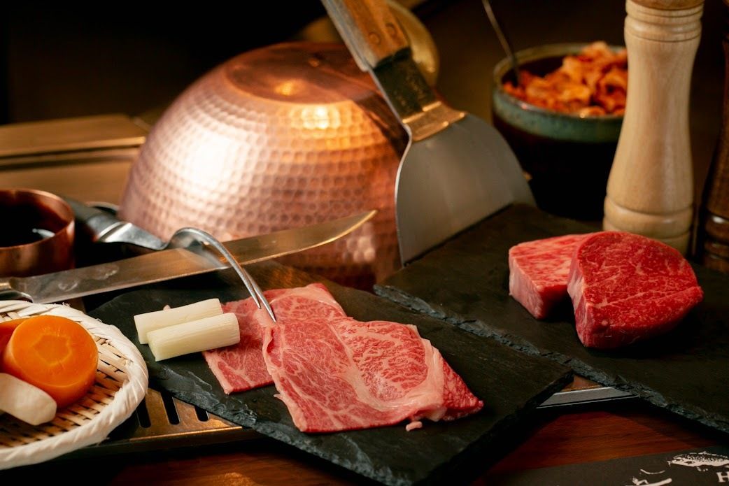 【Dinner】Tenjin Wagyu ＆ Abalone Course　全１０品