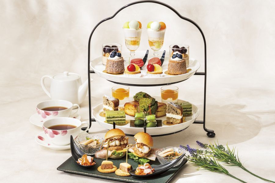 11:00入店・アフタヌーンティー 【フェアリプレート　「Le parfum vert 　～緑の香りに包まれる初夏～　ラ・パルファムヴェール」】（5/1～6/30）