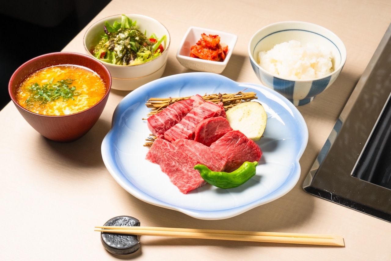 야키니쿠 점심 3종 모듬
