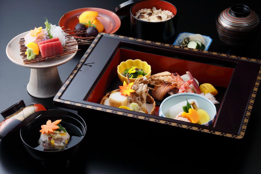 AKI no MIKAKU-GOZEN with tempura