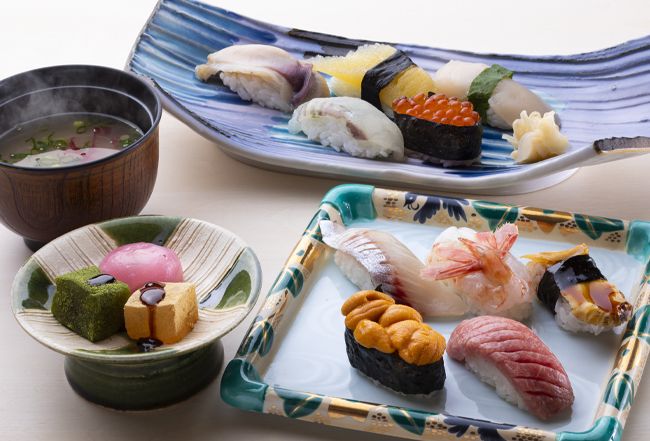【仅限午餐】10块寿司套餐