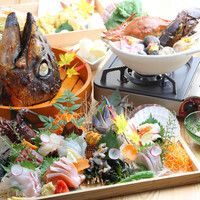 ★Early bird discounts available starting at 5pm★《Banquet & all-you-can-drink included》Plenty of fresh bluefin tuna and local fish of the day served as sashimi! [Doumanchu Umaimon Course] 5,000 yen (tax included) Includes 2 hours of all-you-can-drink with 10 carefully selected sake varieties★