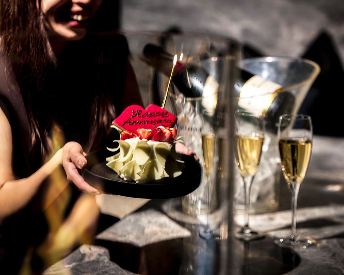 【DinnerTime】”Anniversary Dinner Course” Shear plan5品×ホールケーキ