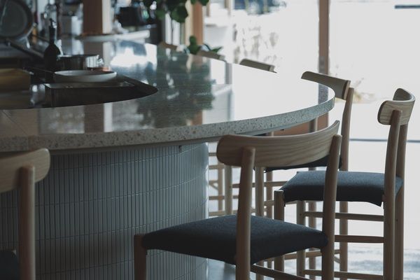 Counter seats