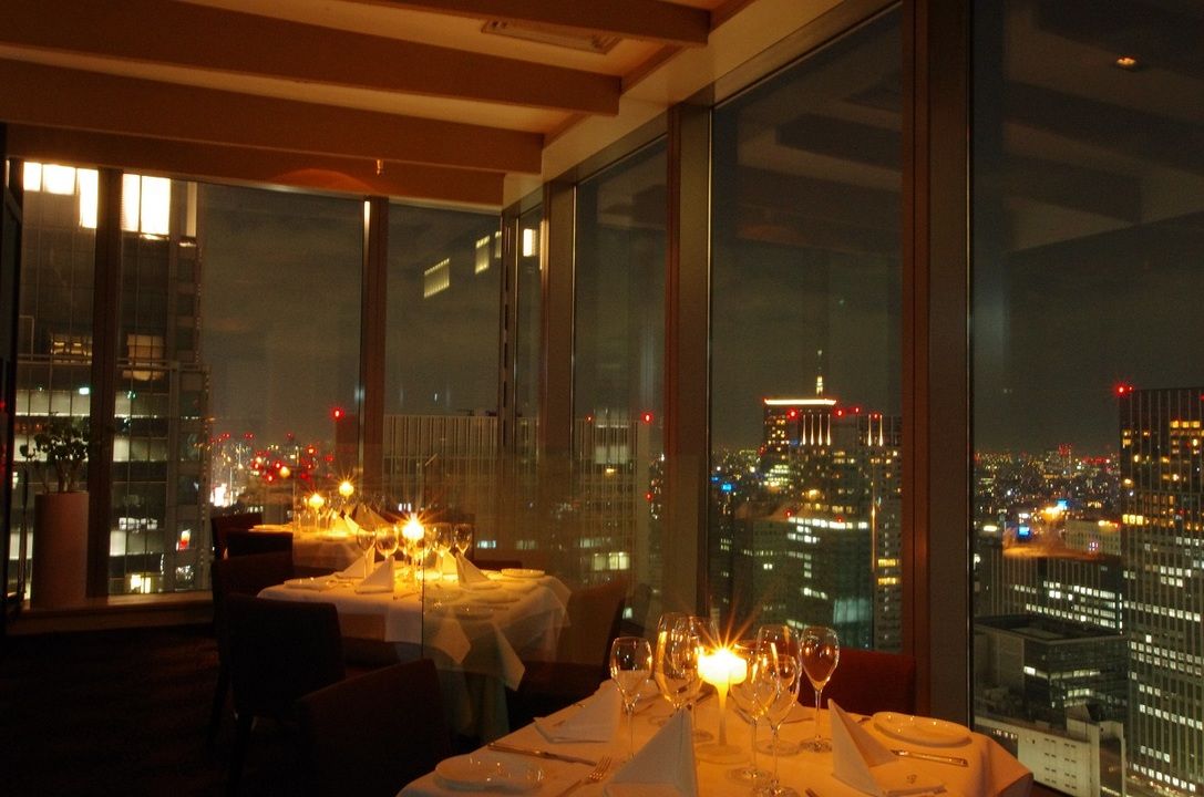 ふるさと納税 リストランテ・ヒロ チェントロ 丸ビル店 特産品ランチ・ディナー共通コース 3名様（1年間有効） お店でふるなび美食体験 FN-Gourm.. 佐賀県唐津市 リストランテ・ヒロ・チェントロ 丸ビル店 - 丸の内⁄イタリア料理