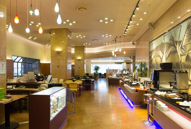 Rendezvous Lounge