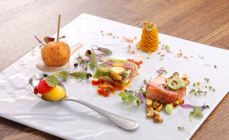 BISTRO FAVORI