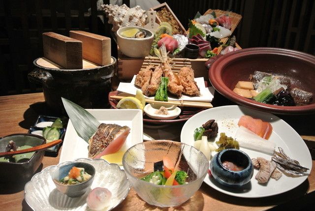 磯ぎよし 下川端店