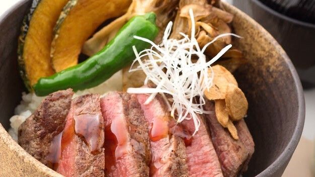 Bamboo Lobby Bar & Lounge