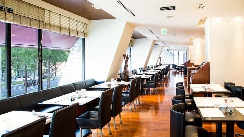 カフェレストラン セリーナ