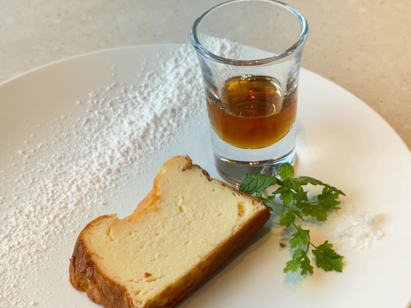 Holland Village Cafe Yoyogi Uehara store