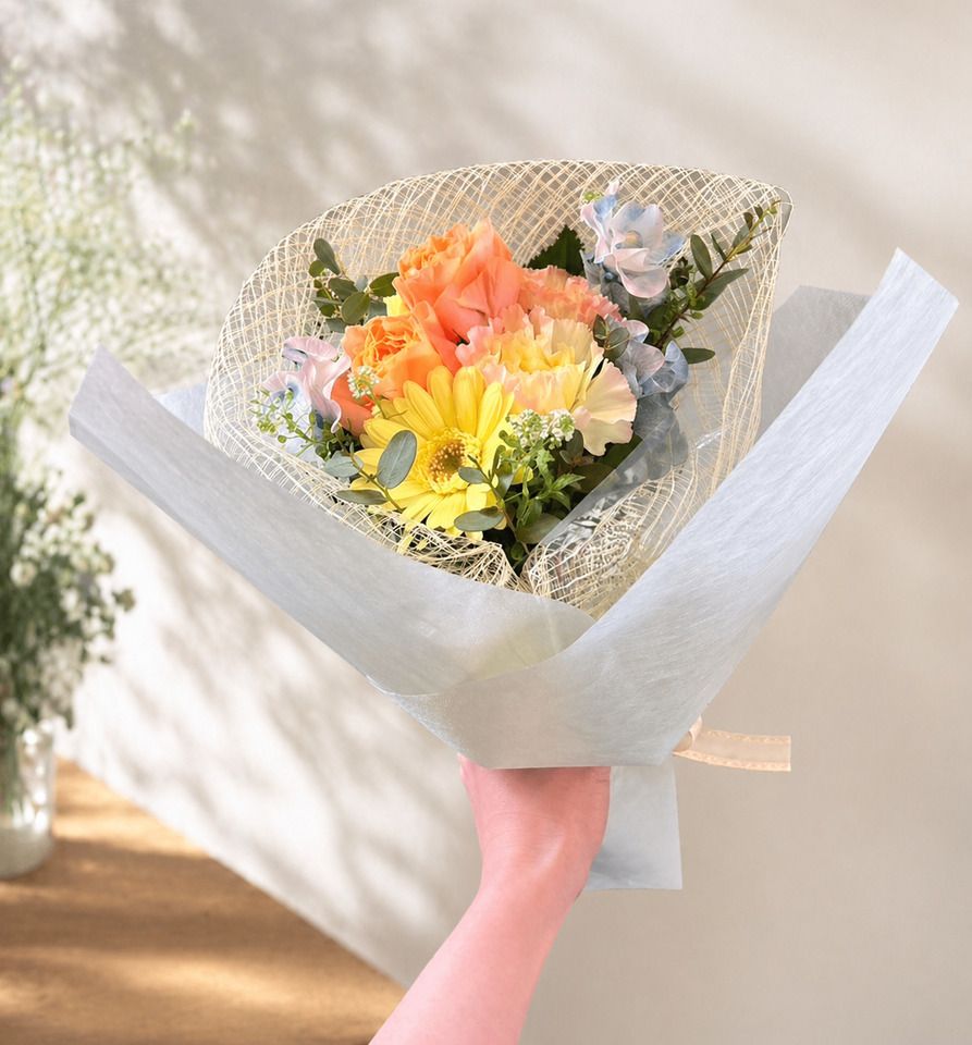 [Bouquet] A bouquet size that can be held in one hand