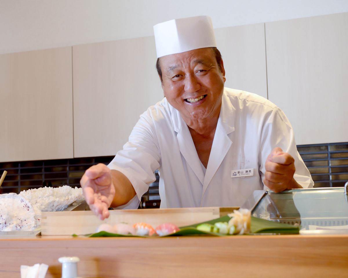 Chef's Choice Course 11/1- (Enjoy the sushi chef's "katsukan" course)