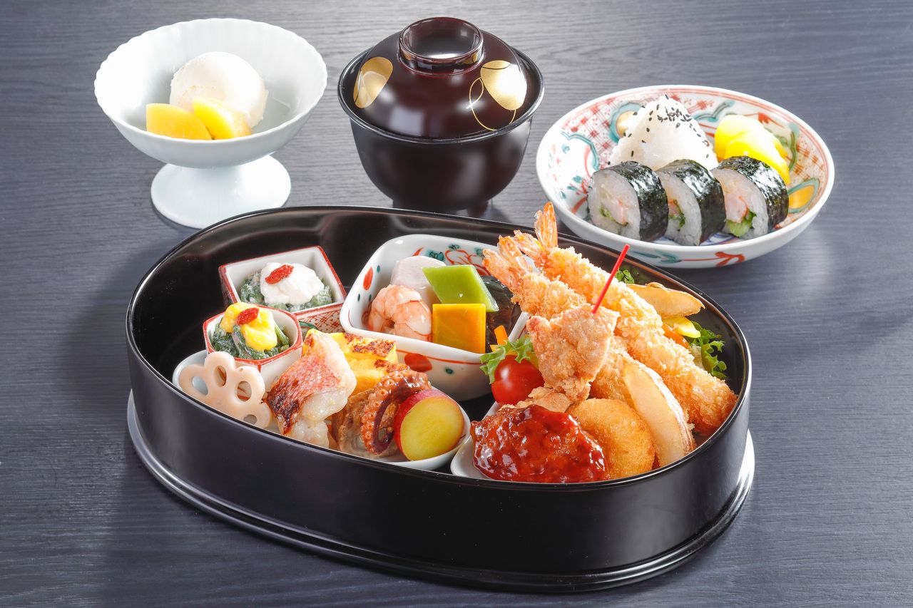 お子様弁当￥4500