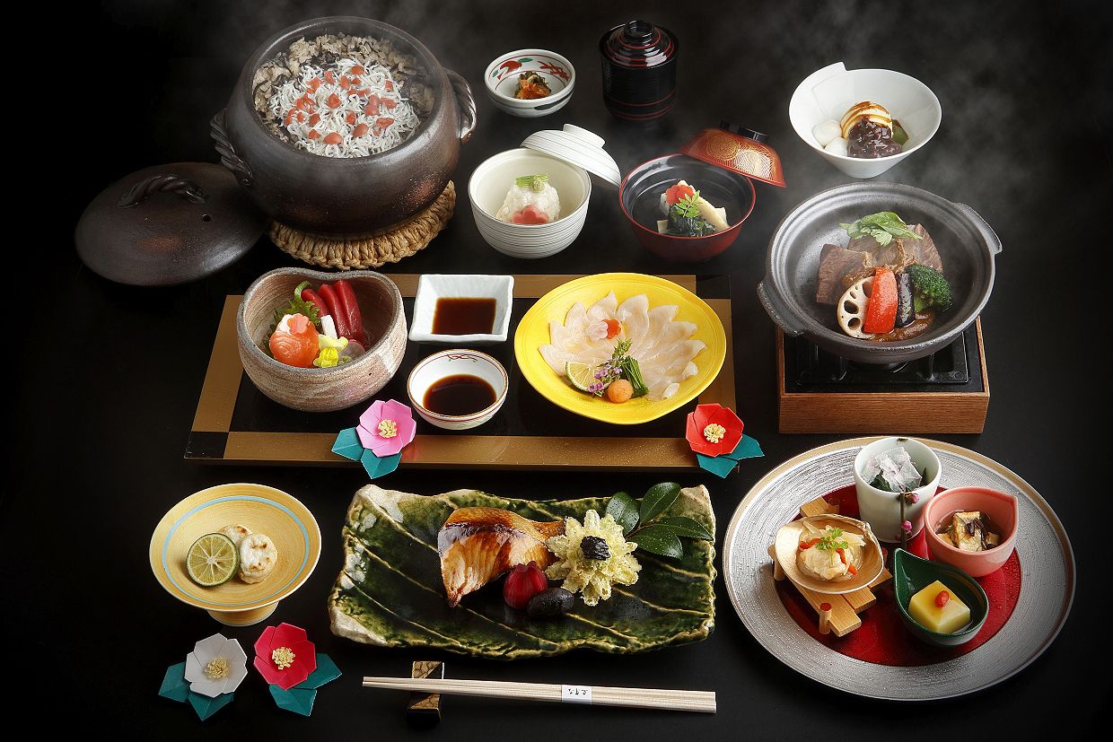 HAMAKAZE course meal