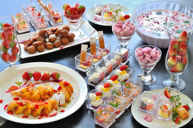 【Lunch Buffet Saturdays, Sundays, and holidays】シンガポールフード＆スイーツブッフェ （土日祝90分制） 