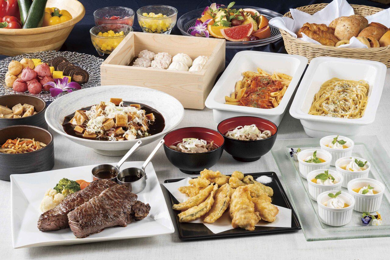 Dinner buffet Enjoy freshly grilled beef steak and seasonal specialties　Children