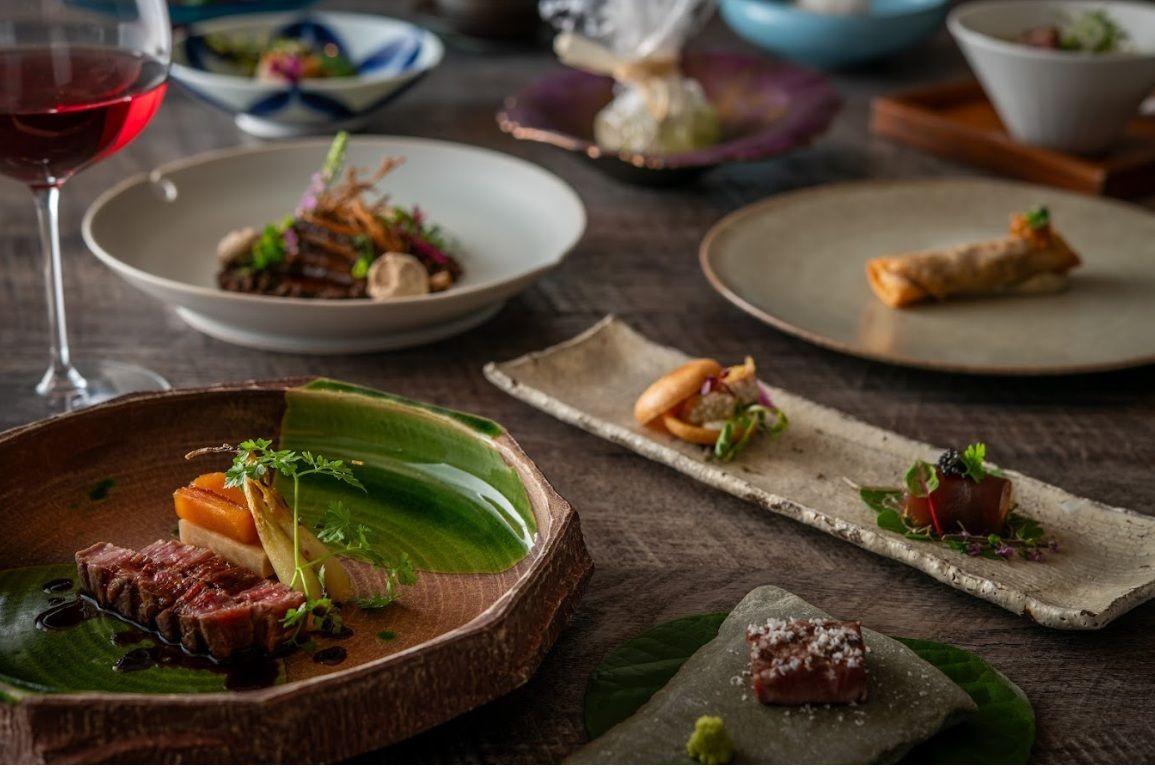 HANARÉ anniversary course