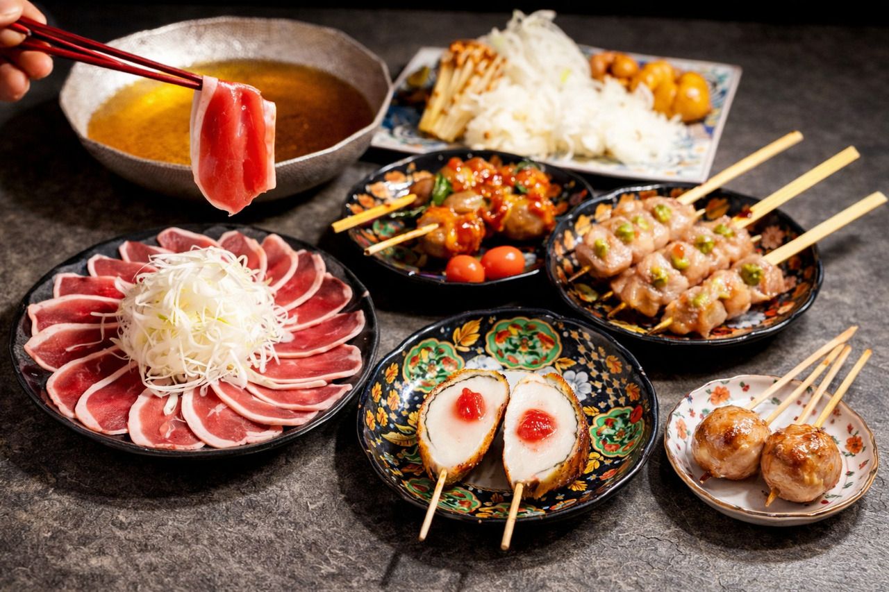 木ノ子の鴨しゃぶと串「名物」コース8000円】佐田十郎の名物をぜひ！先付け3種、佐田十郎の串焼き5種、季節の逸品、サラダ、木ノ子の鴨しゃぶ、余った出汁で雑炊で〆れる計13品