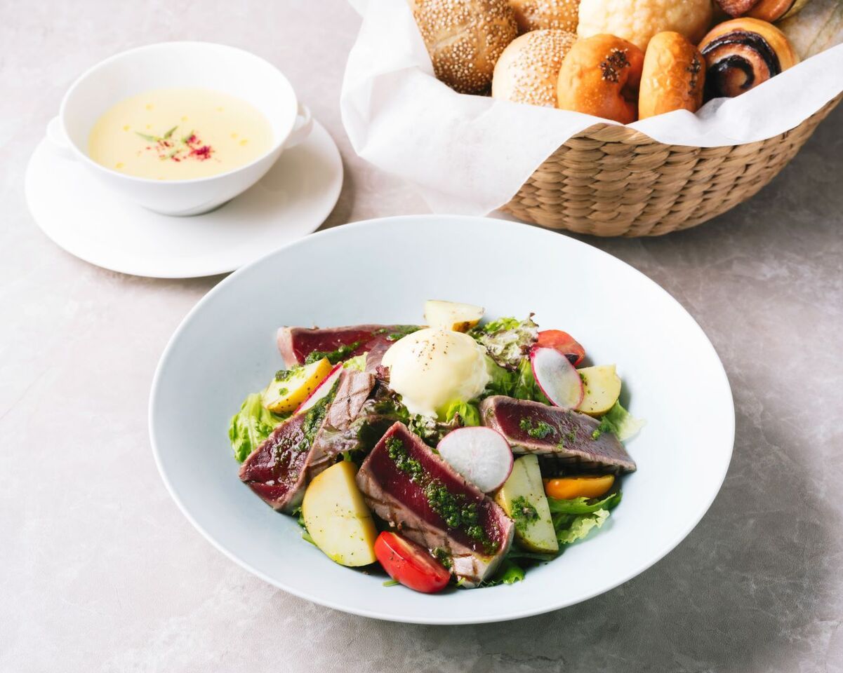 ຊຸດອາຫານທ່ຽງ