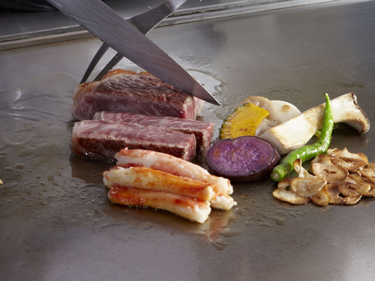 특선 고베 쇠고기 & 복어 & 게 코스