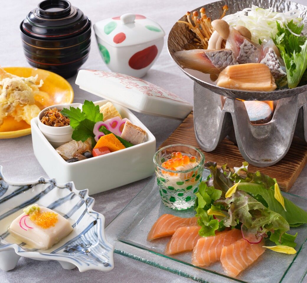 鍋懐石ランチ 【秋桜】こすもす3月迄