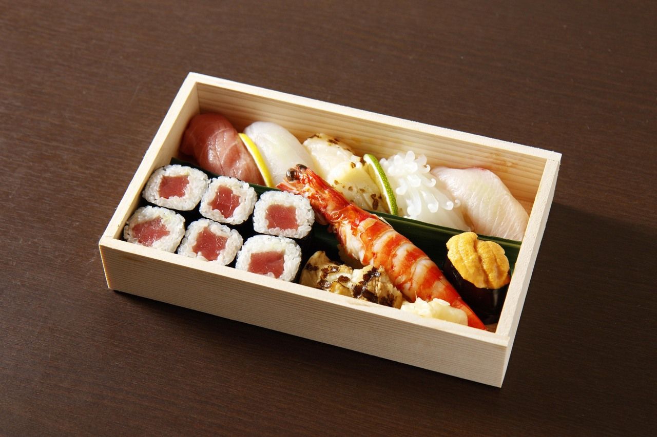 年末年始　特選握り盛合せ(1人前)【店頭受取】