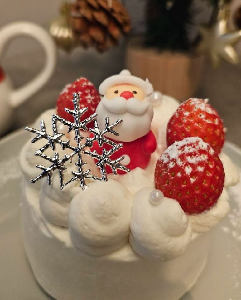 Xmas限定　私だけのホールケーキ~サンタのフレーズシャンティケーキ~(ドリンクSet)