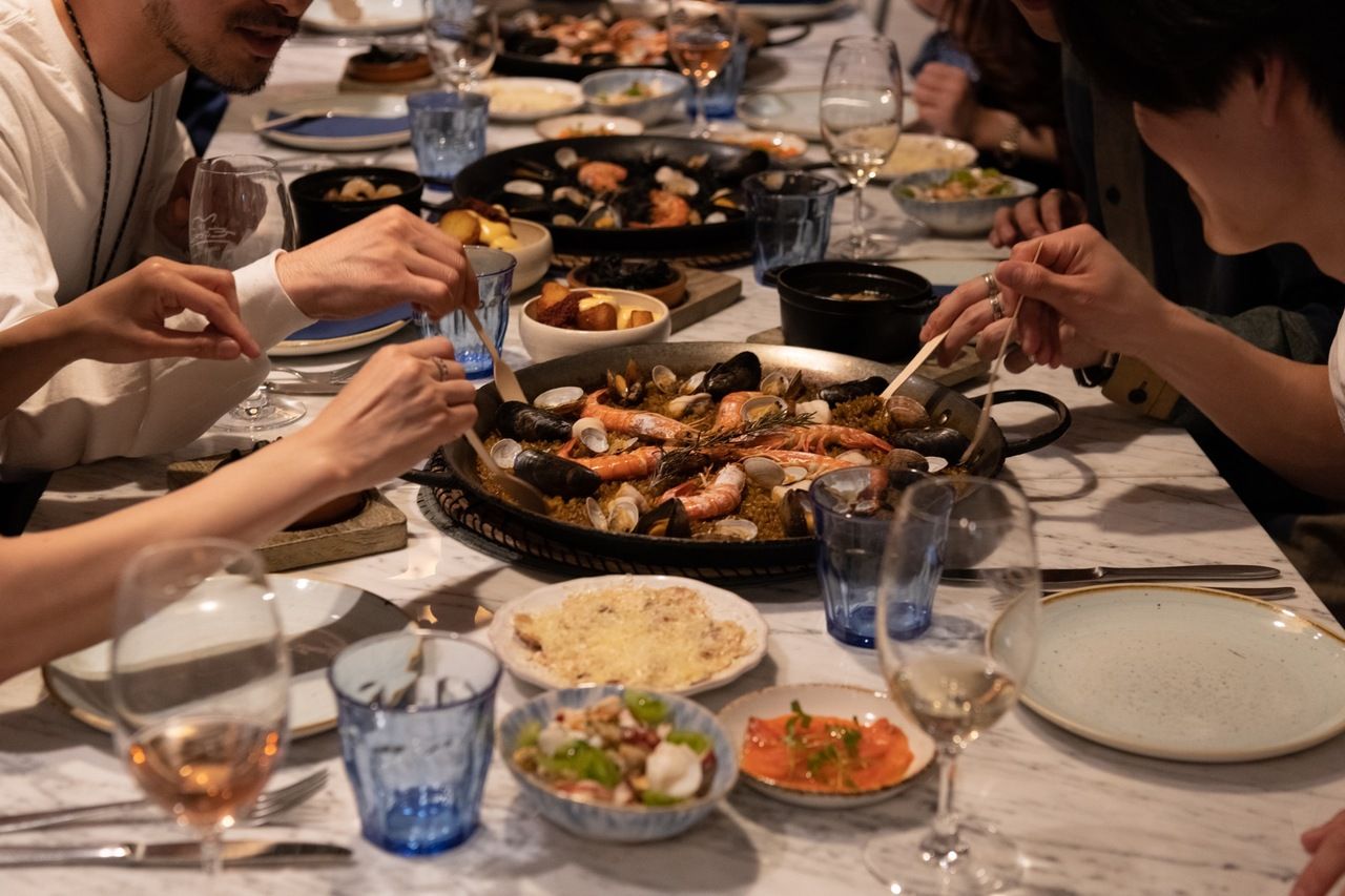 [DINNER] 2-hour all-you-can-drink + 6-course menu ¥7,000 (Online reservations only — Weekdays: Mon–Thu)