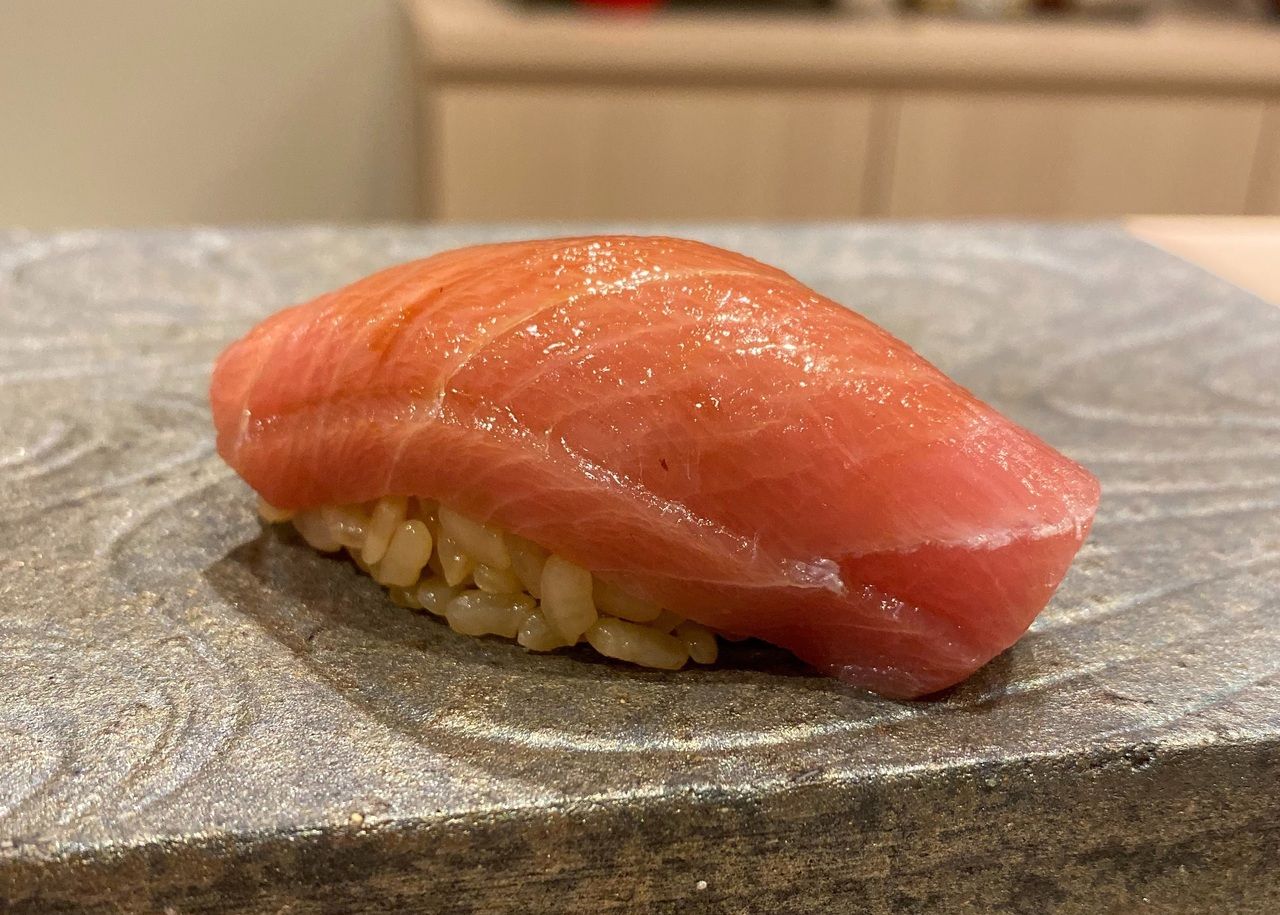 旬の食材を使用したおまかせコース