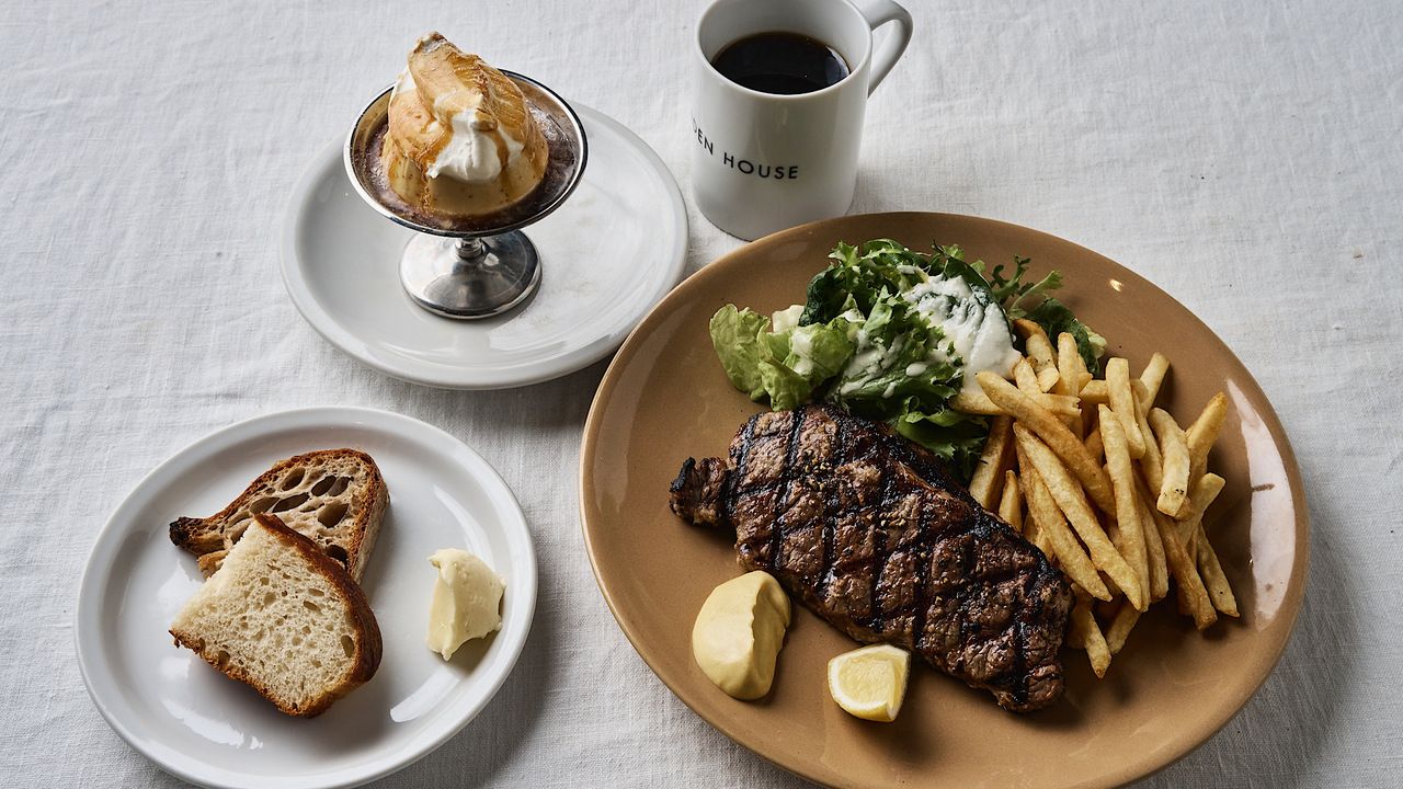 【CASUAL LUNCH】Weekday-only — Café Included! Choose Your Main & Dessert