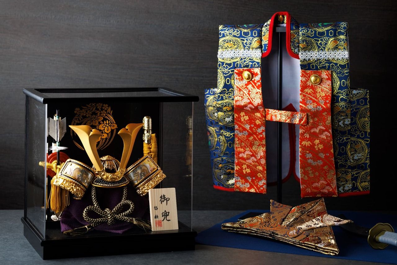 [April 26th - May 10th] Children's Celebration Meal for Boys' Festival *Includes rental costume and helmet decoration *Not available on weekday evenings. Reservations required by the day before.